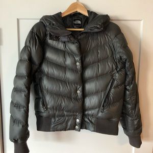 North Face grey puffer jacket sz M